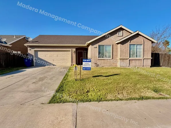 2118 McIntyre St, Dos Palos, CA 93620