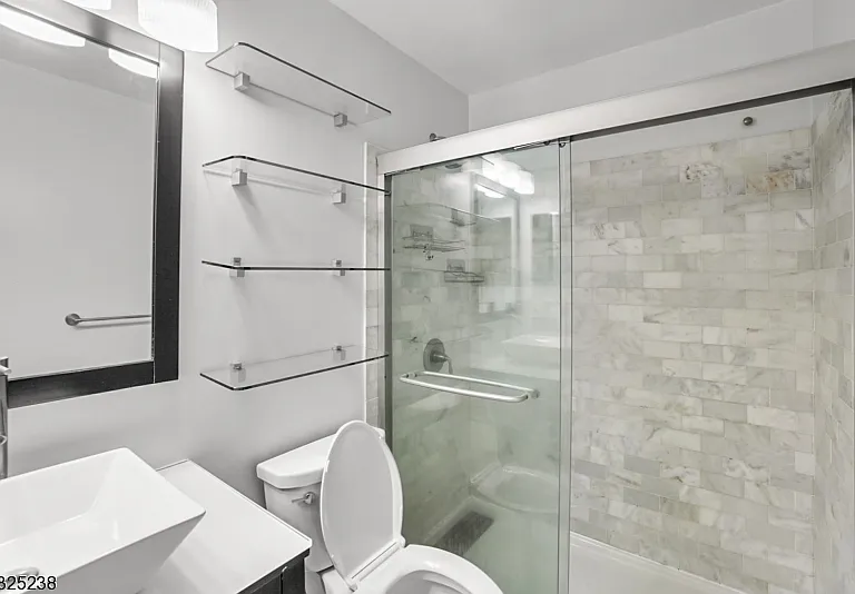 100 Callahan Ct — Photo 25