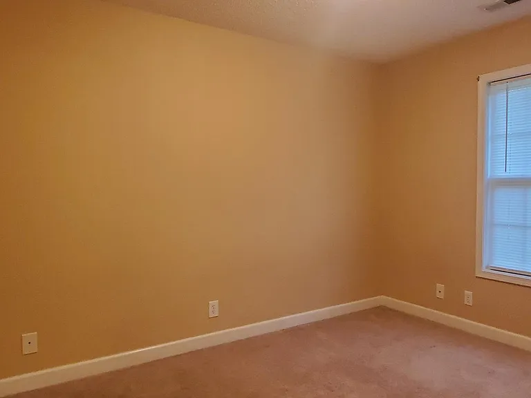 710 S Orange St — Photo 14