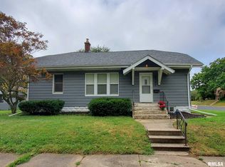 2100 26th St, Rock Island, IL