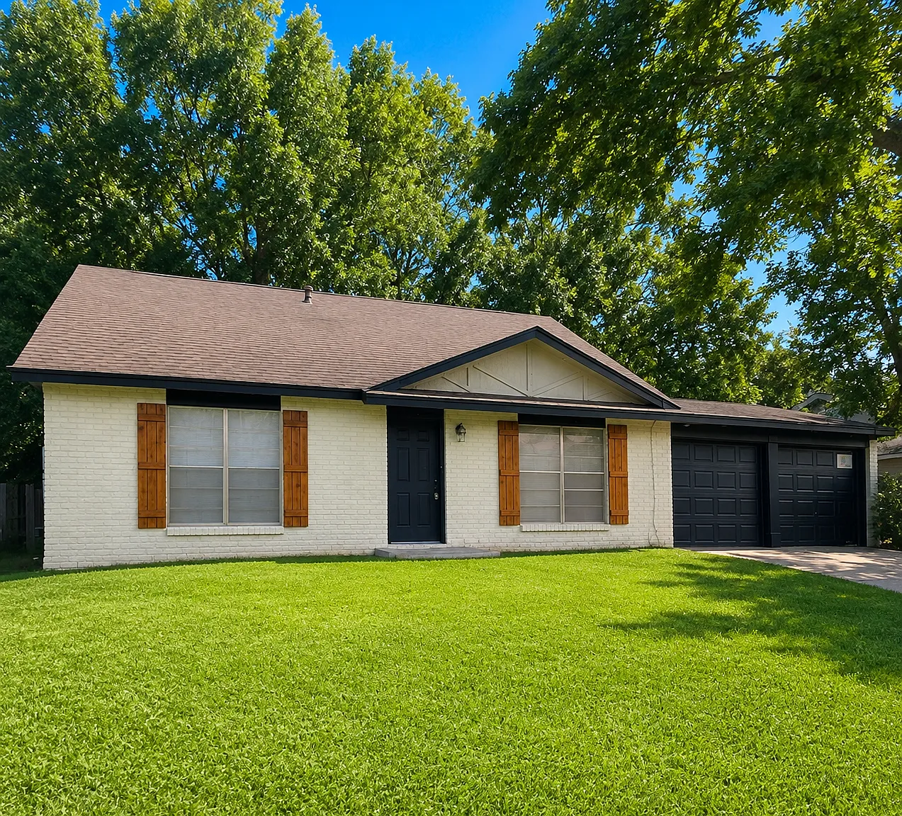 4 bed, 1400 sqft, $2,100 — Photo 1