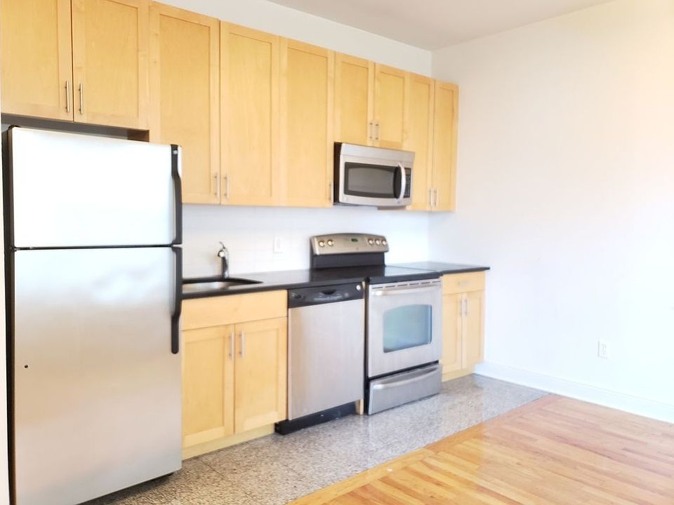 1st image of 248 W 105th St #6NS