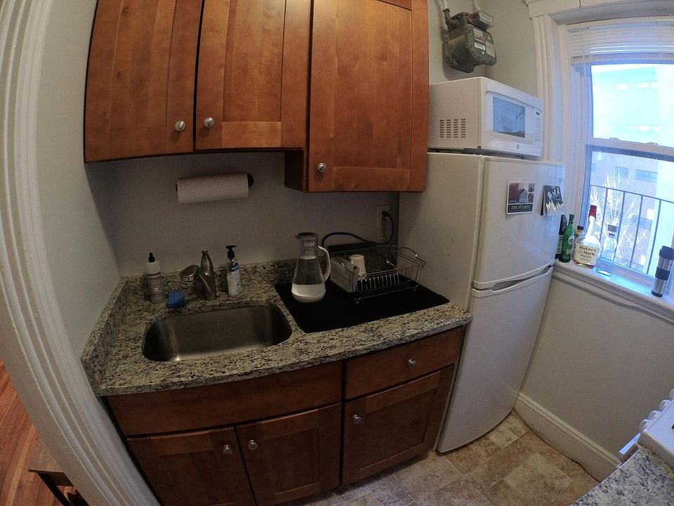 2nd image of 1430 Commonwealth Ave #20
