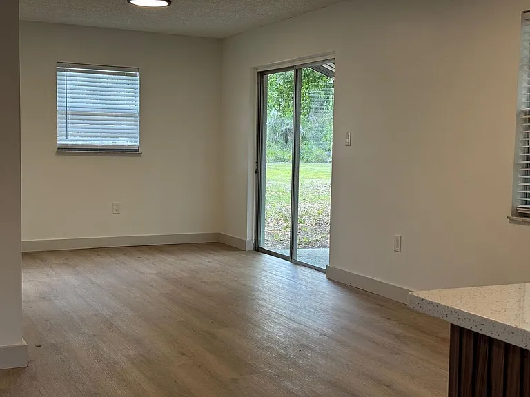 1639 Spring Lake Rd — Photo 7