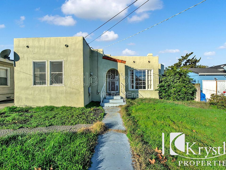 1st image of 209 14th St