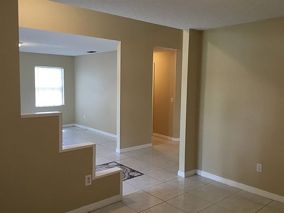 3rd image of 2204 Abalone Blvd