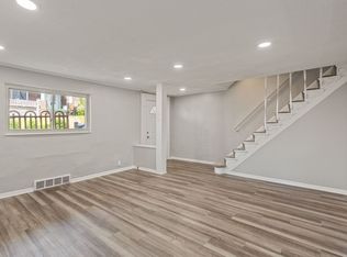 147 Amabell St, Pittsburgh, PA 15211