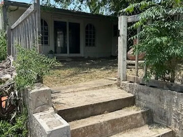 151 Broken Arrow Rd, Brackettville, TX 78832