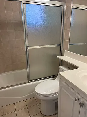 Rented by OOAKB&F INC | media 29