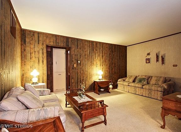 3rd image of 9837 Meade Ave