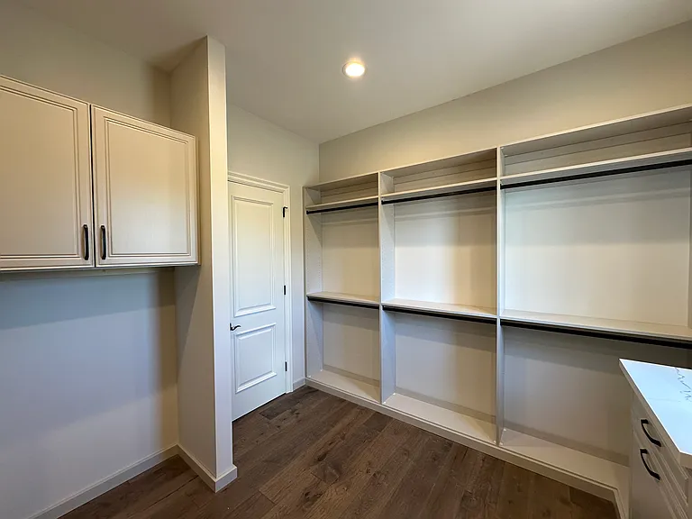 Second master closet