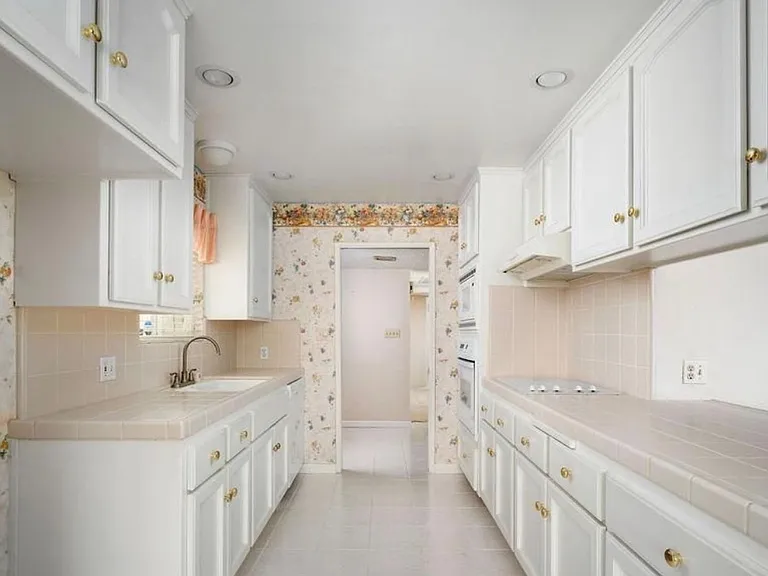 6604 Cherrywood Ave — Photo 5