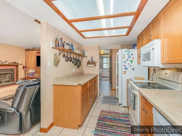 865 Pine Island Rd