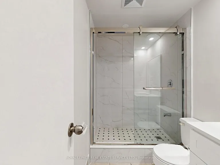 4091 Sheppard Ave E #2101 — Photo 36