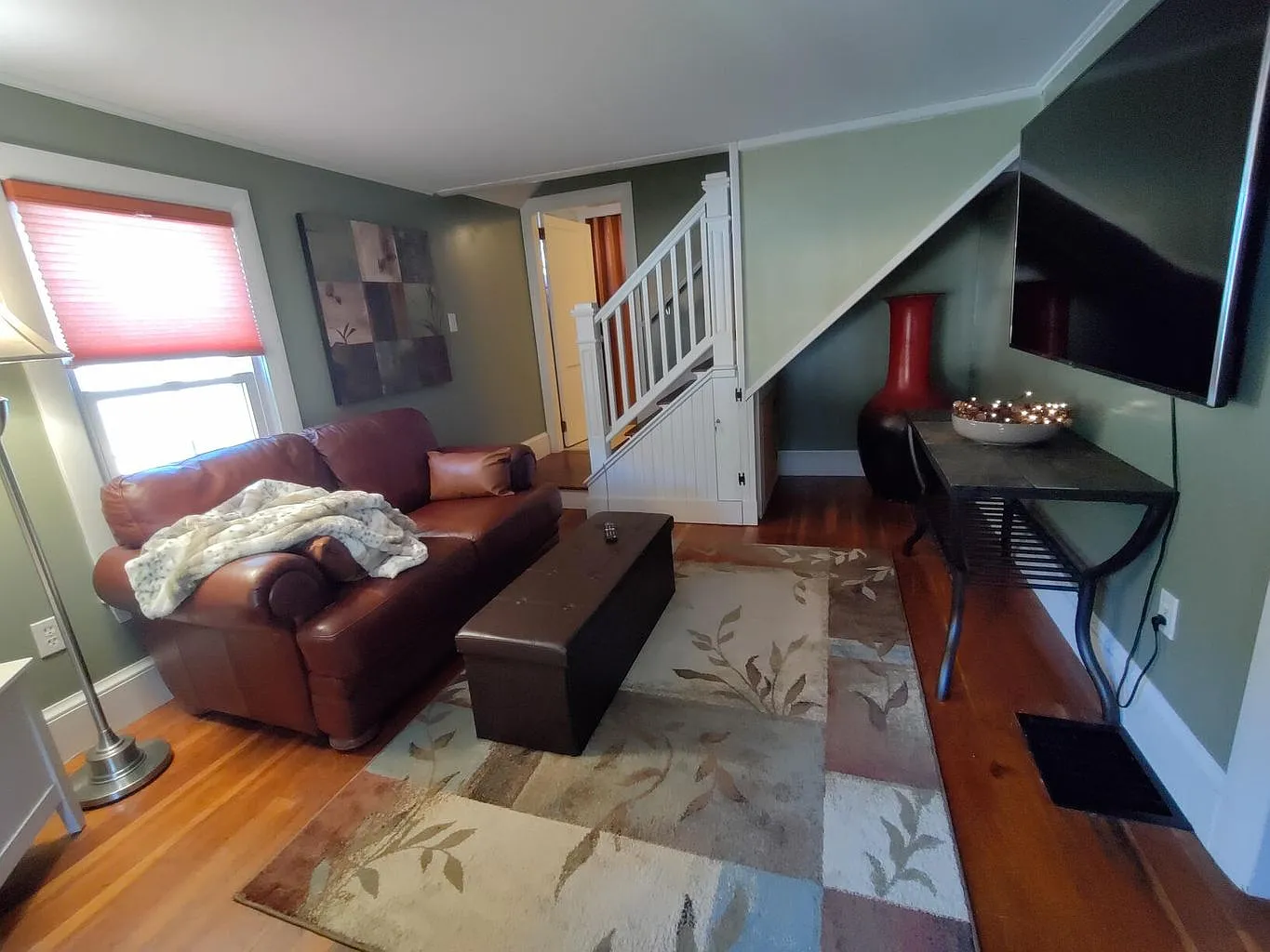 1 bed, 1000 sqft, $2,100 — Photo 3