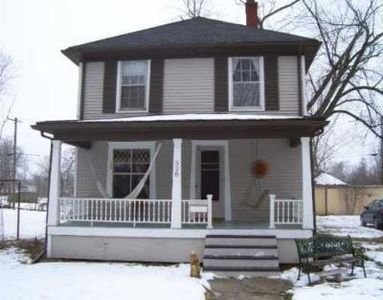 328 Elm St, Chelsea, MI, 48118