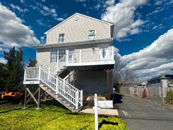335 Park Avenue, Union Beach, NJ 07735