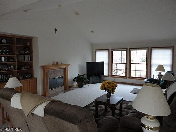 2nd image of 1775 Brittainy Oaks Trl NE