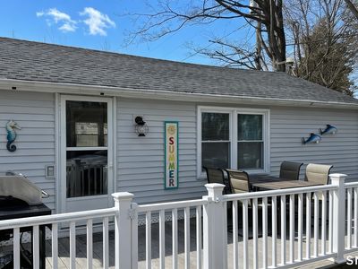 16 North Street, Madison, CT, 06443