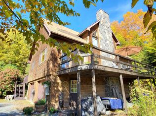 396 Meadowood Ln, Waterford, VT 05819