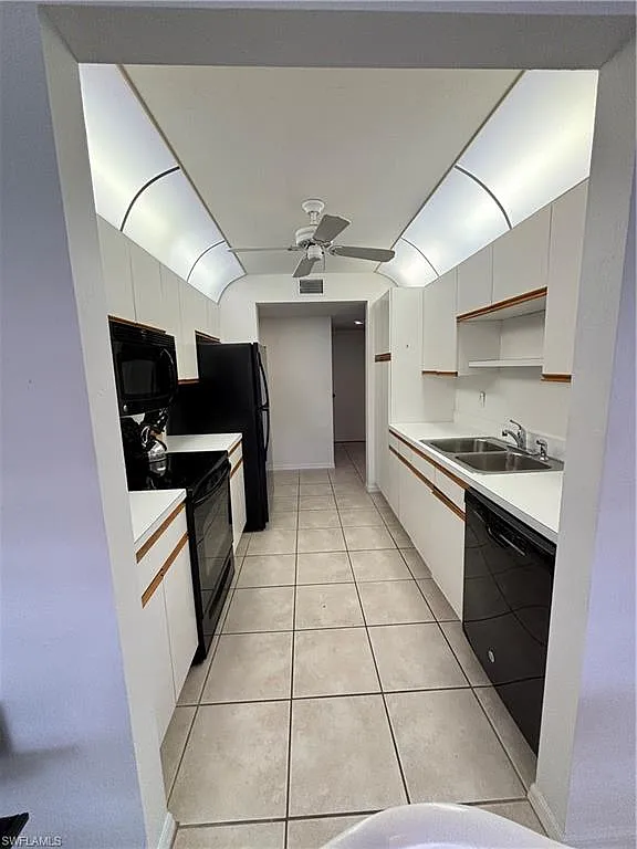 2 bed, 2.0 bath, 1368 sqft, $4,000 — Photo 4