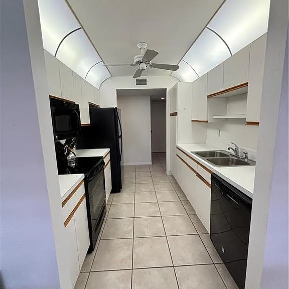 2103 Tama Cir #2 — Photo 4
