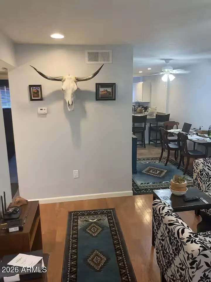 2 bed, 2.0 bath, 846 sqft, $1,350 — Photo 2