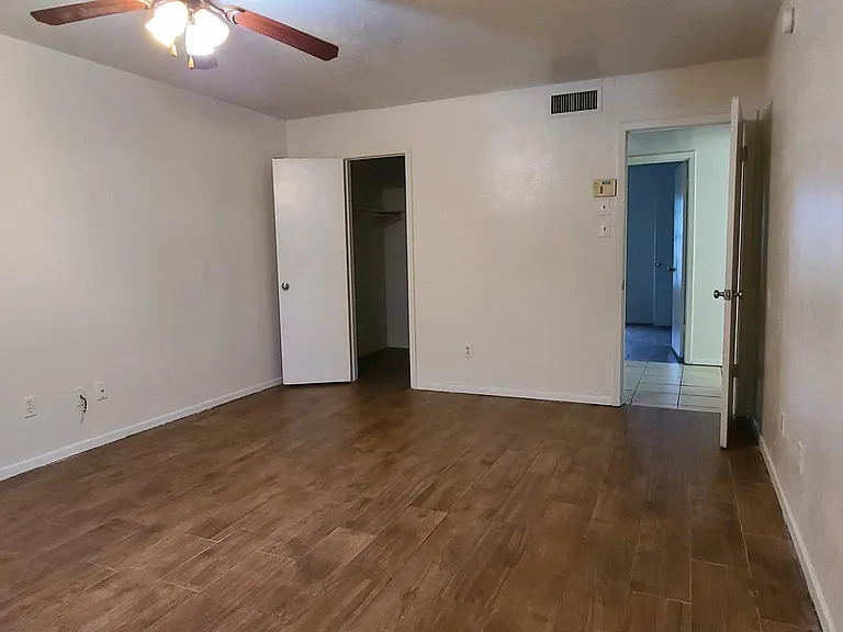 extra Large master bedroom