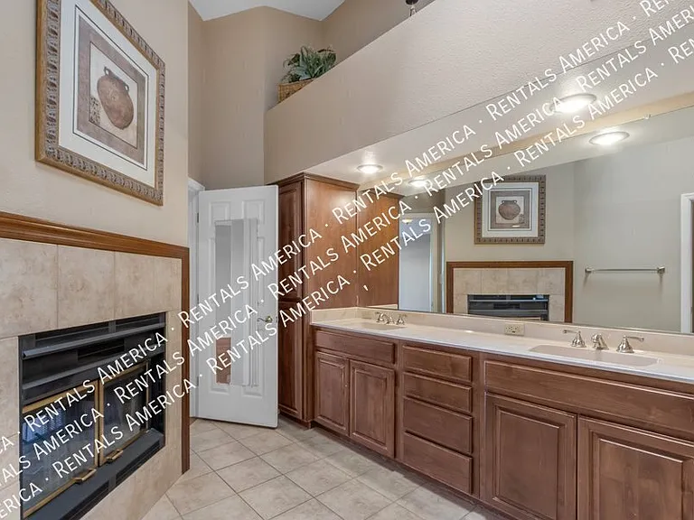 5822 W Abraham Ln — Photo 27