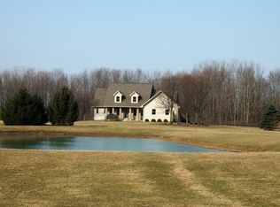 3883 N Perrine Rd, Midland, MI 48642