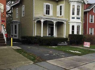 71 S Hamilton St, Poughkeepsie, NY 12601
