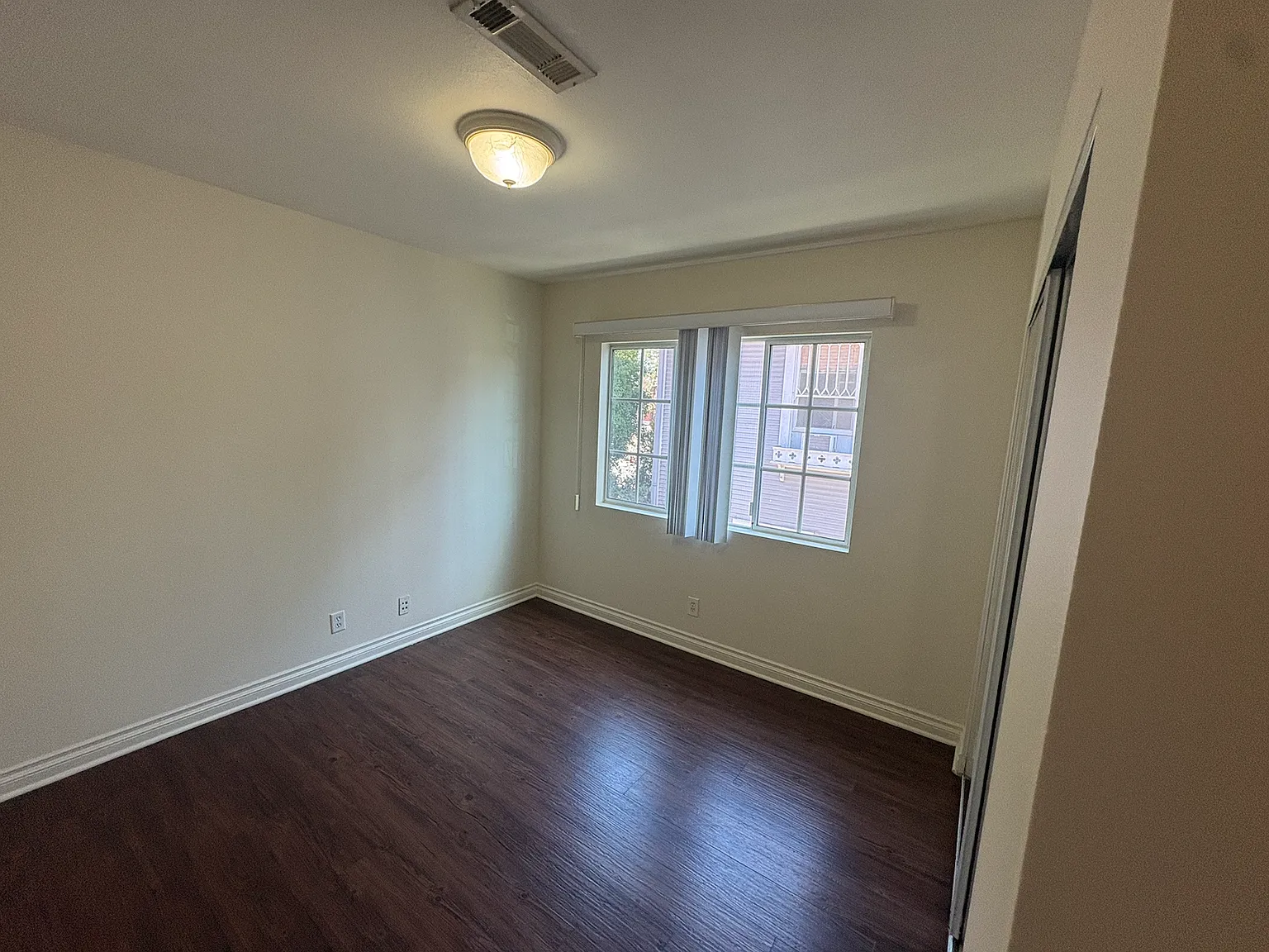 3 bed, $1,450 — Photo 3