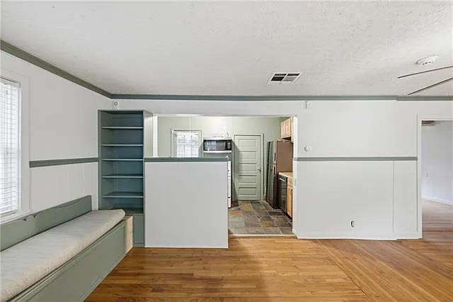809 Governor Nicholls St — Photo 5