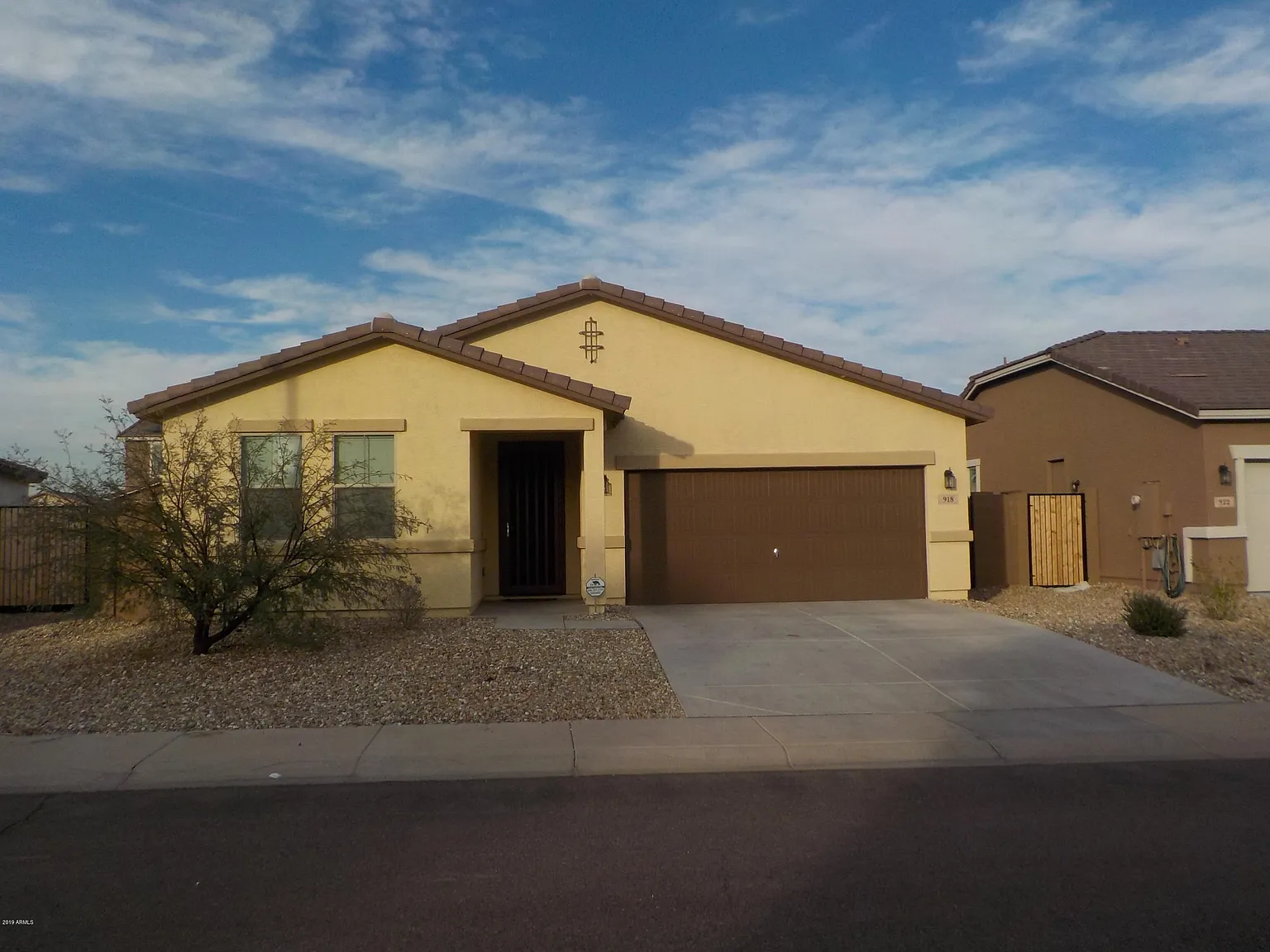3 bed, 2.0 bath, 1549 sqft, $1,725 — Photo 1
