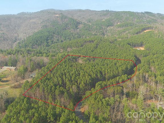 2nd image of 4196 S View Blvd