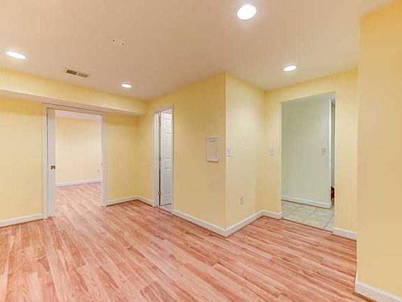 5th image of 3283 Tayloe Ct