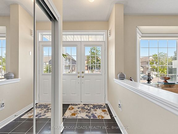 2nd image of 334 Williamson Rd