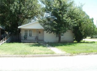 1400 E Browning Ave, Pampa, TX 79065