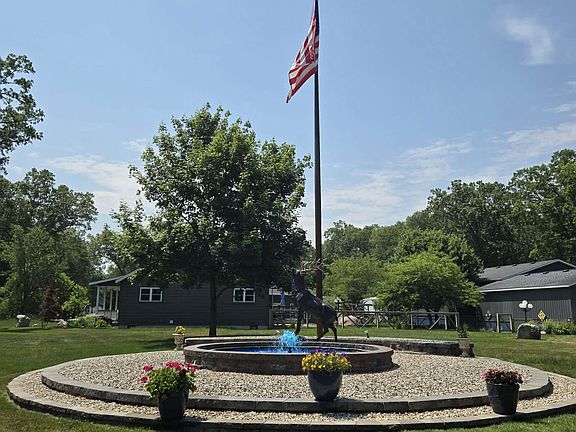 4th image of 1780 Shady Ln