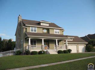 4622 SW Moundview Dr, Topeka, KS 66610