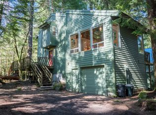 72395 E Smith Loop, Rhododendron, OR 97049