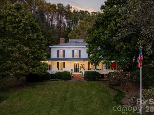 185 Country Club Dr, Canton, NC 28716