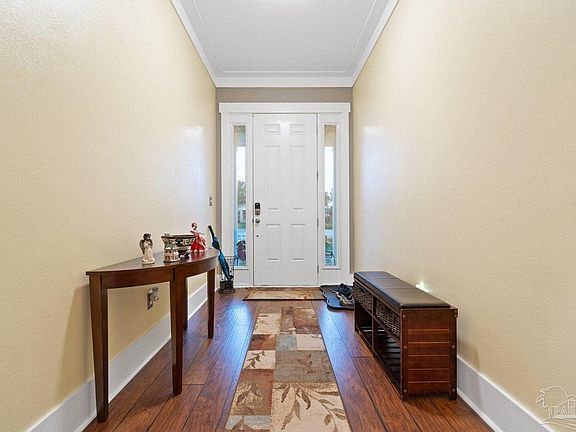 3rd image of 43245 Tallwood Ct