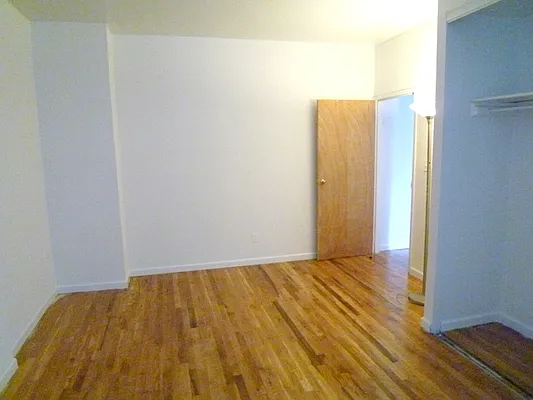 Rented by DSA Realty | media 34