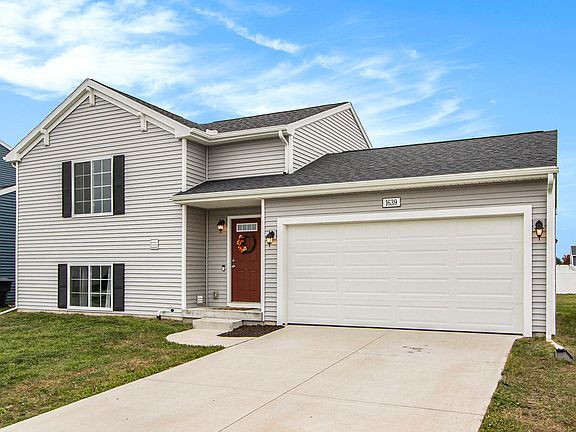 2nd image of 1639 Ives Mill Ln