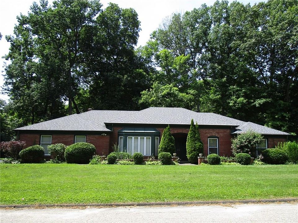 1st image of 1149 W Lincoln Dr