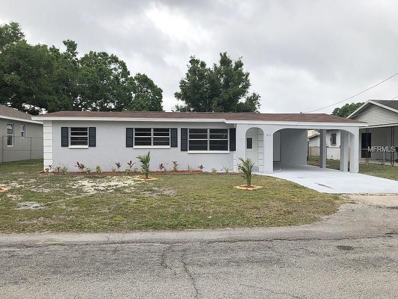 1st image of 3112 W Woodlawn Ave