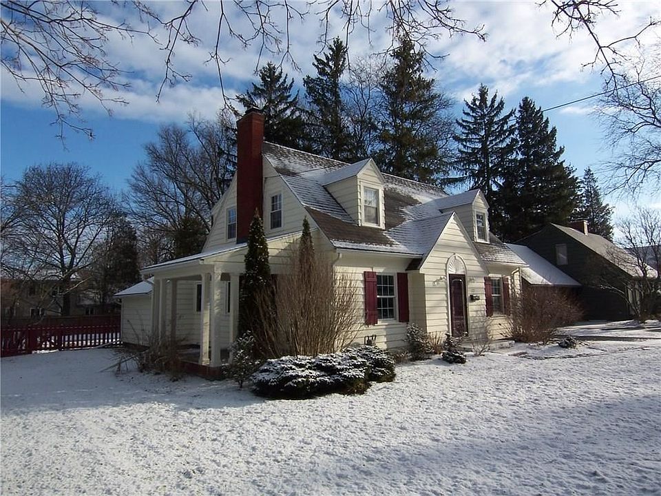 1st image of 127 W Charlotte Ave