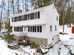 21 Country Road, Hampstead, NH 03826