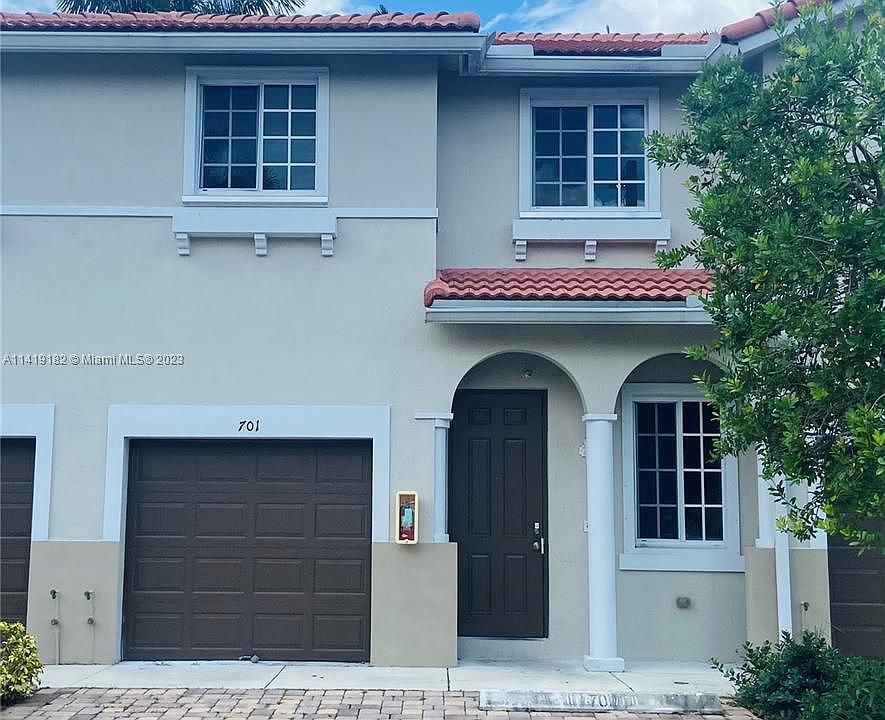 1st image of 21401 NW 13th Ct APT 701
